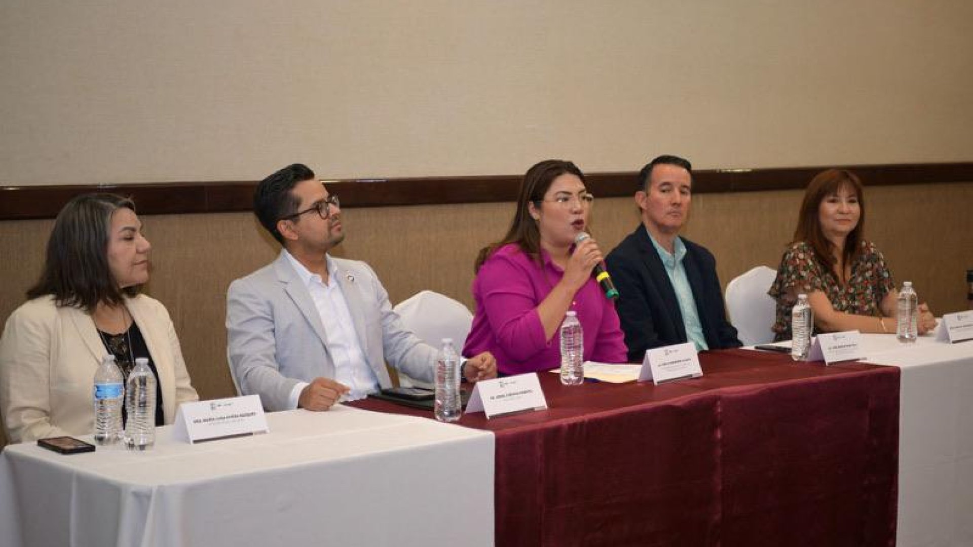 Gobierno de Sonora capacita a servidoras y servidores públicos en perspectiva de género